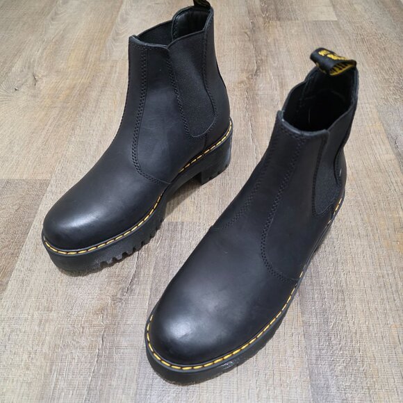 Dr. Martens Rometty Black Leather Platform Chelsea Boots Women’s 6LUS / Men’s 5 - Picture 1 of 12